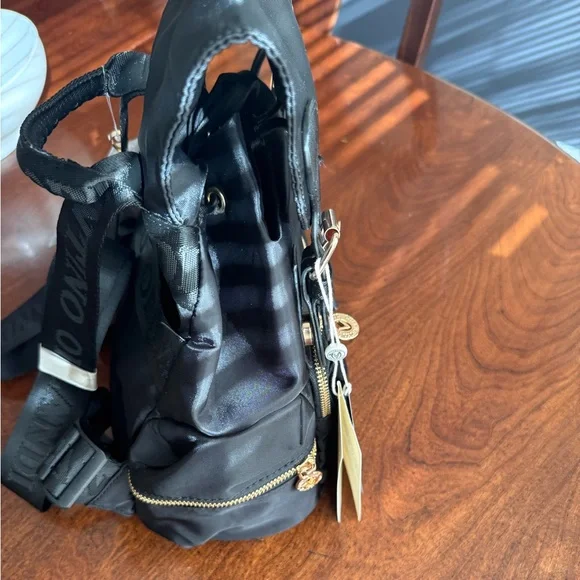 Valentino Orlandi Vegan Leather Stylish Backpack with pouch! - Picture 8 of 15